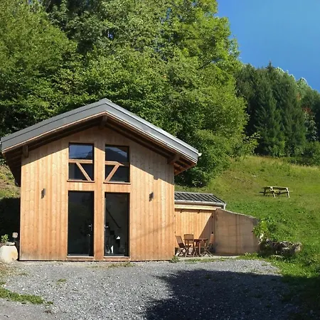 Chalet*** Au Pied D'une Prairie Face A La Montagne Chalet
